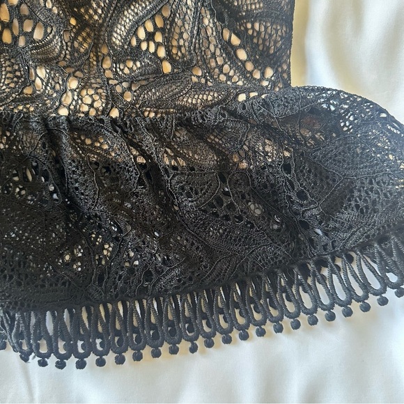 Bardot Theodora Dress Black Lace Mini Size 6 / Small - Picture 6 of 12